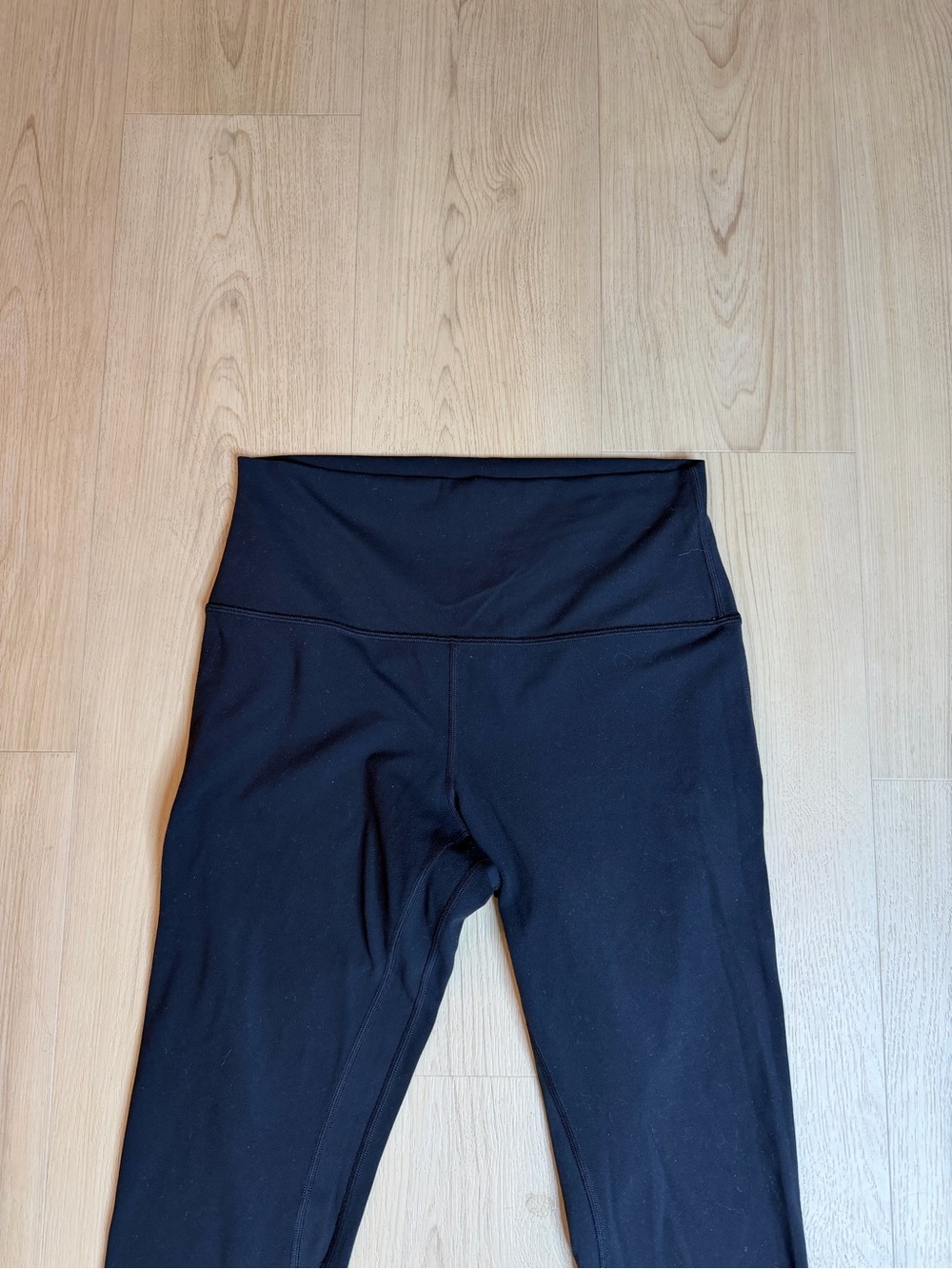 Lululemon Black Align Leggings - Picture 5 of 7
